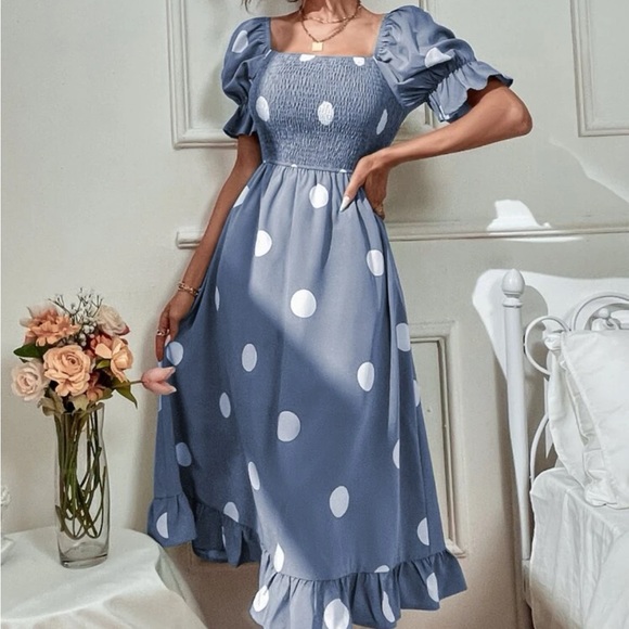 Polka Dot Print Shirred Back Pocket Dress